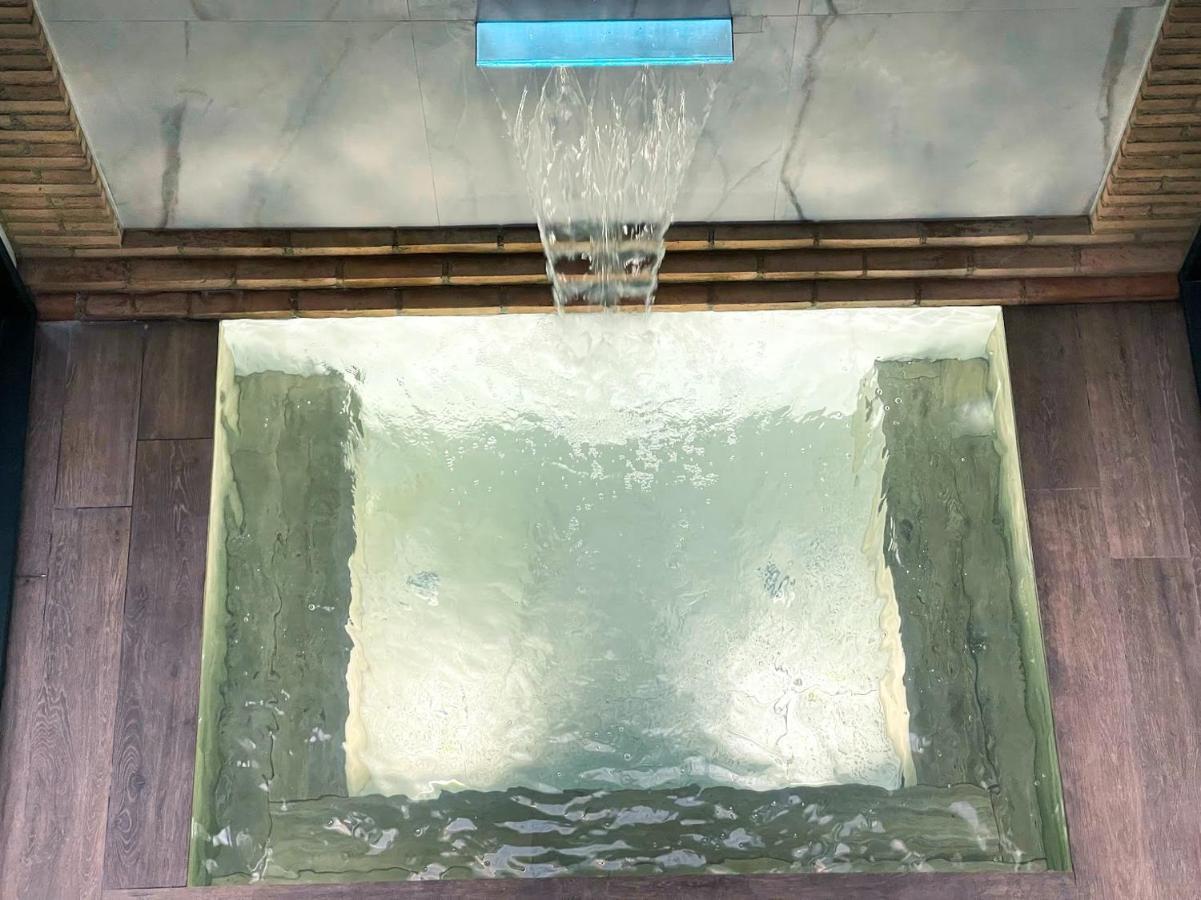 Cordoba Boutique Vv Con Jacuzzi Apartment Exterior foto